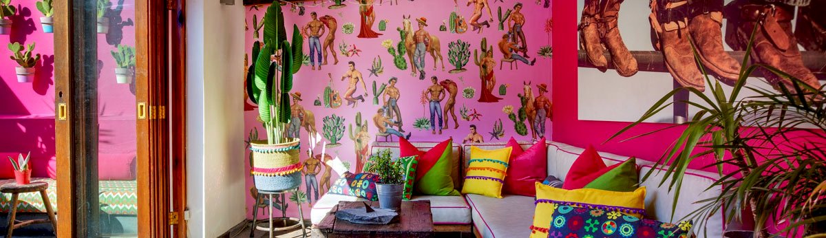 Café Manhattan restaurant and gay bar Cape Town