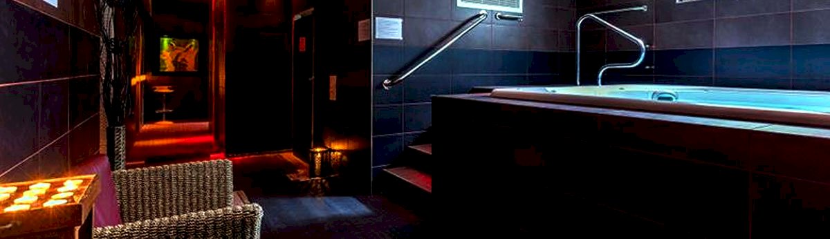 Magnum Gay Sauna