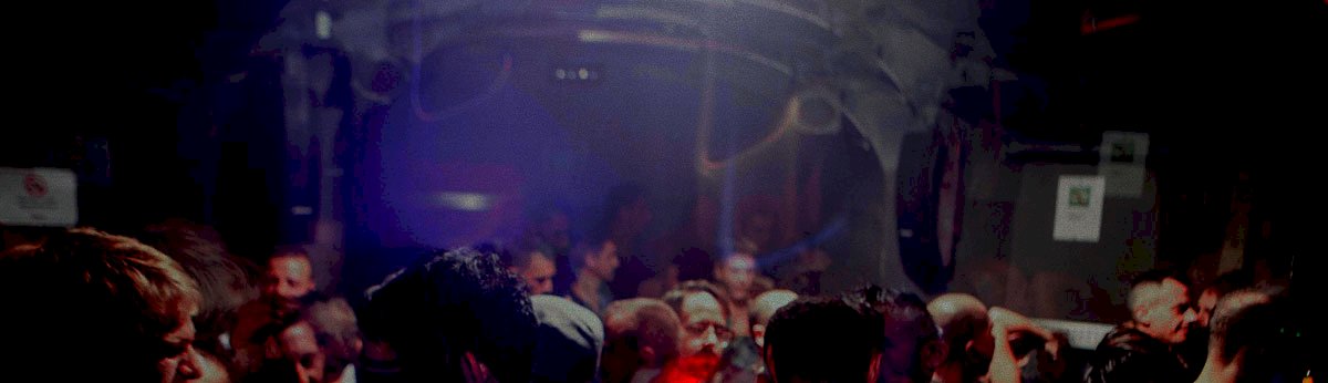 Metro gay club Barcelona