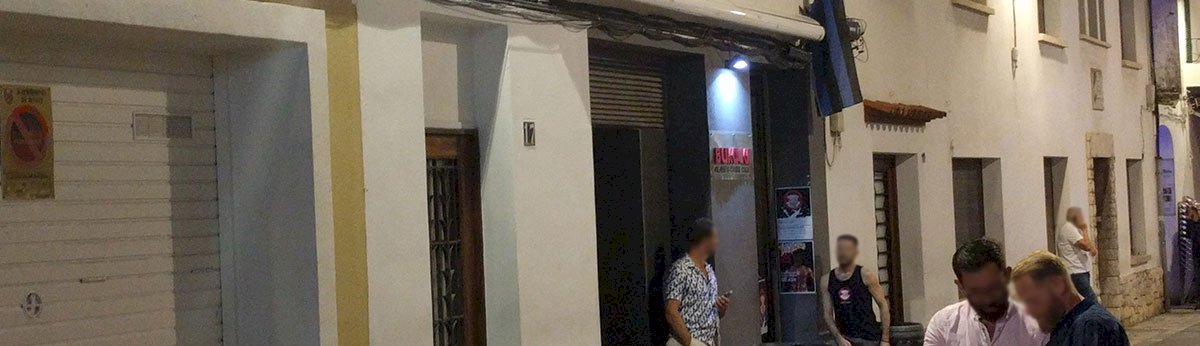 Bukkake Cruise Bar