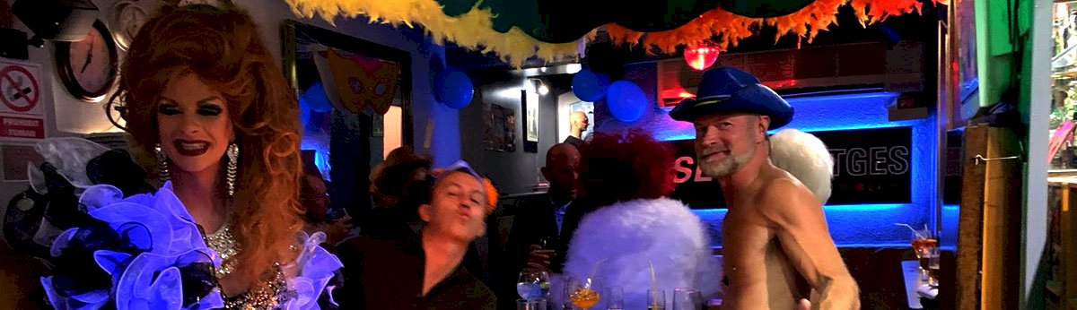 Gay bar Seven Sitges