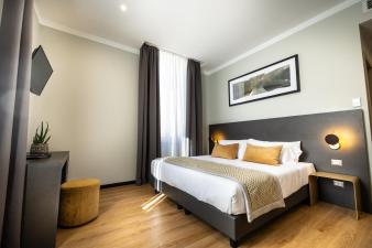 The Cross Hotel, Rome