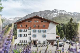 Hotel Alpensonne - Panoramazimmer & Restaurant, Arosa