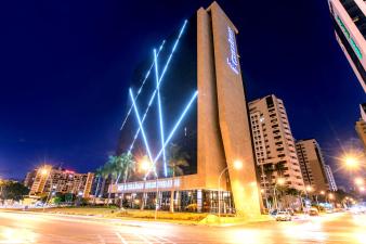 hotel Cullinan Hplus Premium, Brasilia