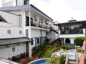 Hotel Santo Tomas / Historical Property, San Jose