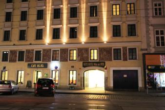Suite Hotel 900 m zur Oper, Vienna