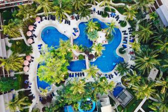 hotel Holiday Inn Resort Phuket Surin Beach by IHG