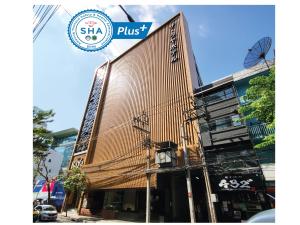 hotel The Raya Surawong Bangkok