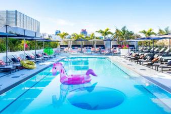 hotel Moxy Miami South Beach