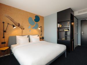 Conscious Hotel The Tire Station, Amsterdam
