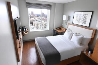 Edge Hotel Washington Heights, New York