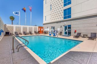hotel Holiday Inn Express & Suites - Phoenix Dwtn - State Capitol 