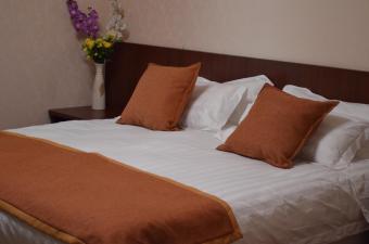 Hotel 198, Santiago