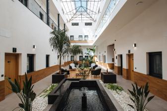 hotel Guadalupe 15 by Magno Apartments, Sevilla