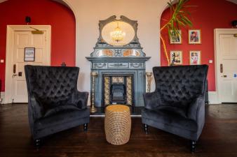 hotel Palmers Lodge Swiss Cottage, London