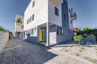 hotel Green HomeStay address changed, Los Angeles