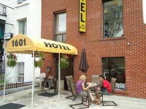 Hotel Bon Accueil, Montreal
