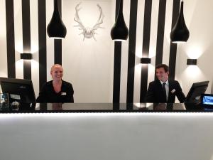 Hotel Alt Deutz City-Messe-Arena KONTAKTLOSER SELF CHECK-IN, Cologne