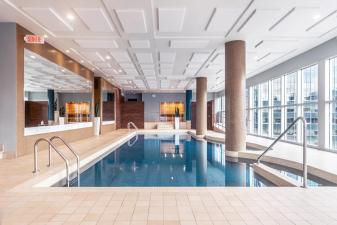 hotel Warwick Le Crystal - Montréal, Montreal