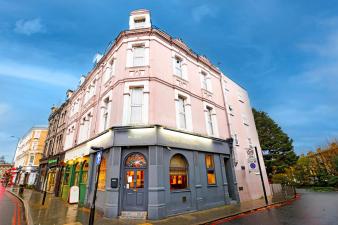 Church Street Hotel by Belvilla near The Oval London