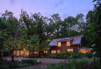 hotel Goldberry Woods- A Modern Farm Resort, Detroit