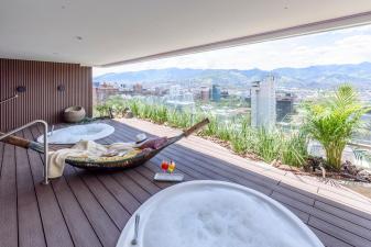 Diez Hotel Categoría Colombia, Medellín