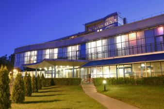 Bellevue Park Hotel Riga with FREE Parking