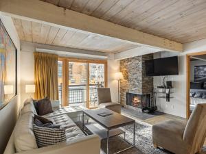 hotel Lift One - Stylish Three-Bedroom With Back Door Patio, Aspen hotel Lift One - Stylish Three-Bedroom With Back Door Patio, Aspen