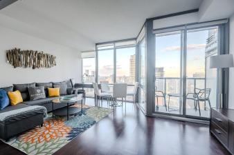 hotel Globalstay. Burano Condos in Downtown Toronto