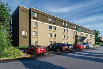 hotel La Quinta by Wyndham Warwick Providence Airport, Rhode Island
