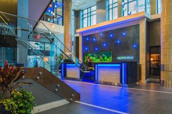 Hotel BLU, Vancouver