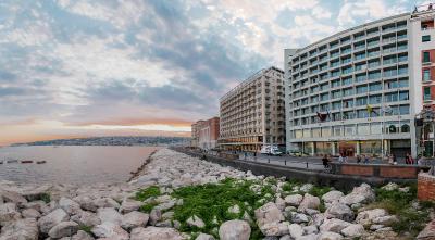Hotel Royal Continental, Napoli