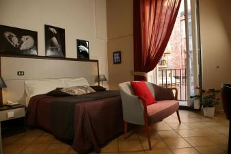 Caravaggio Hotel, Napoli