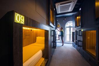 CUBE Boutique Capsule Hotel at Chinatown, Singapore