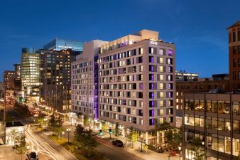 hotel YOTEL Boston