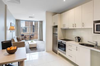 hotel Oaks Melbourne on Lonsdale Suites