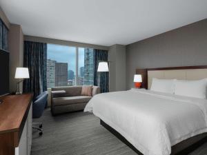 hotel Hampton Inn Chicago McCormick Place hotel Hampton Inn Chicago McCormick Place