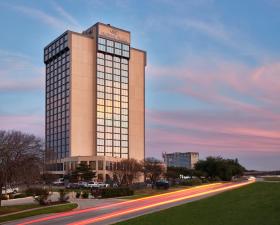hotel Crowne Plaza Dallas Market Ctr - Love Field