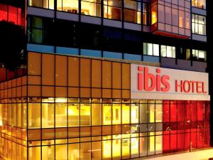 hotel Ibis Hong Kong Central & Sheung Wan