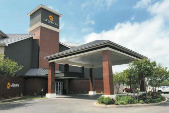 hotel La Quinta by Wyndham Austin Airport