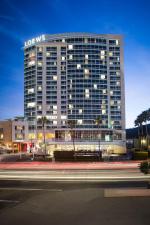 Loews Hollywood Hotel, Los Angeles