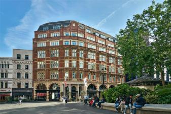 Radisson Blu Hotel, London