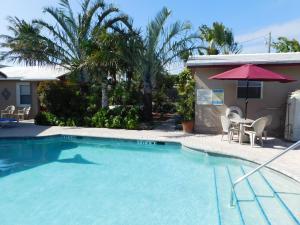 INN LEATHER GUEST HOUSE-GAY MALE ONLY, Ft Lauderdale