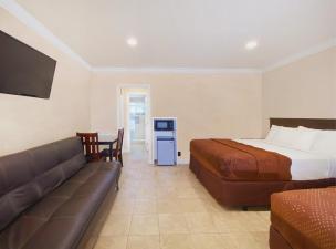 hotel Nite Inn at Universal City - Walking Distance to Universal S, Los Angeles