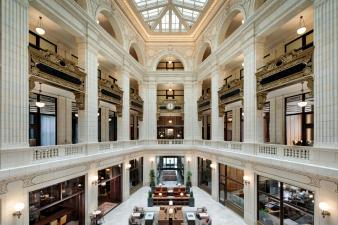 Hotel David Whitney, Detroit
